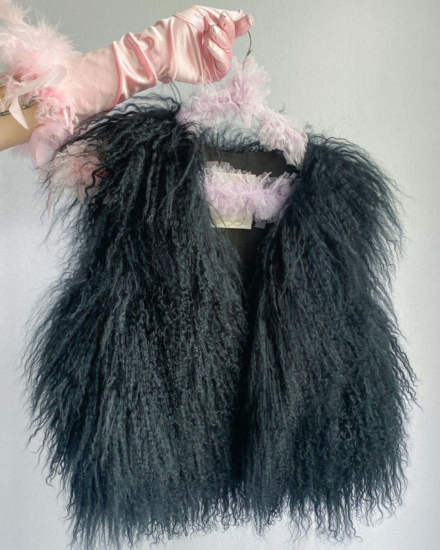 Black Shearling Cropped Vest | 6-8