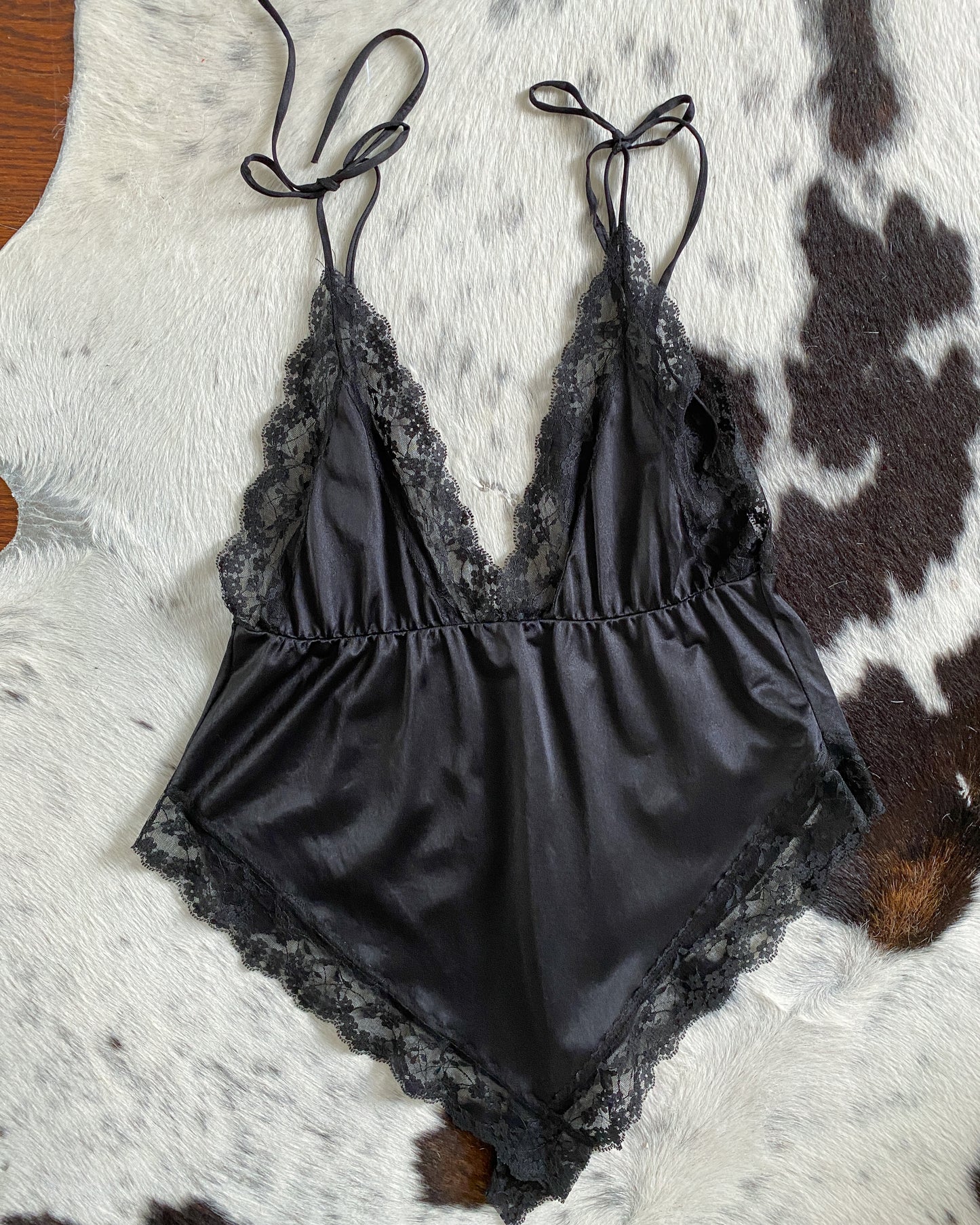 Black & Floral Lace Camisole | Size L/XL