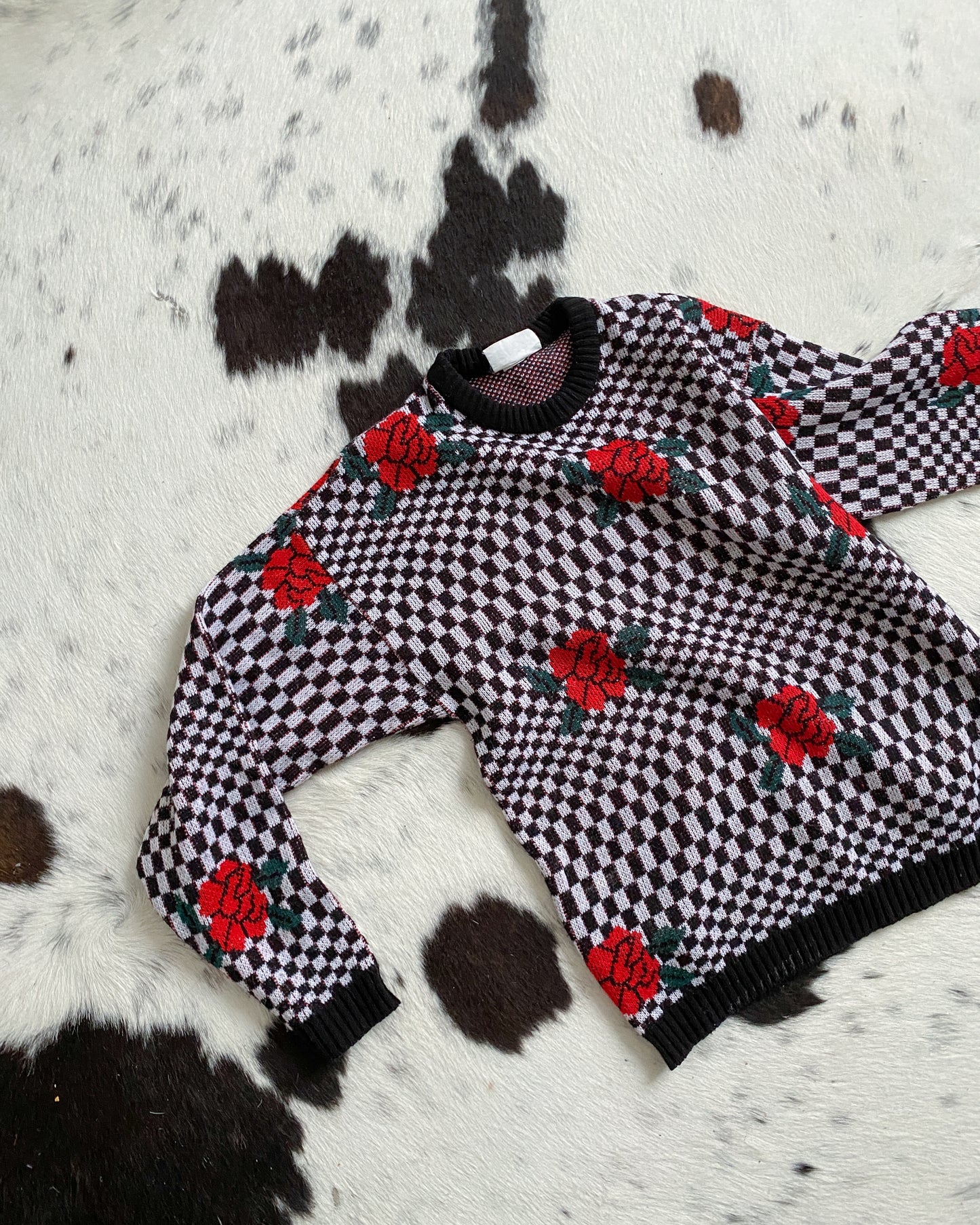 1980s Eaton Checkered & Rose Knit Sweater | Size S