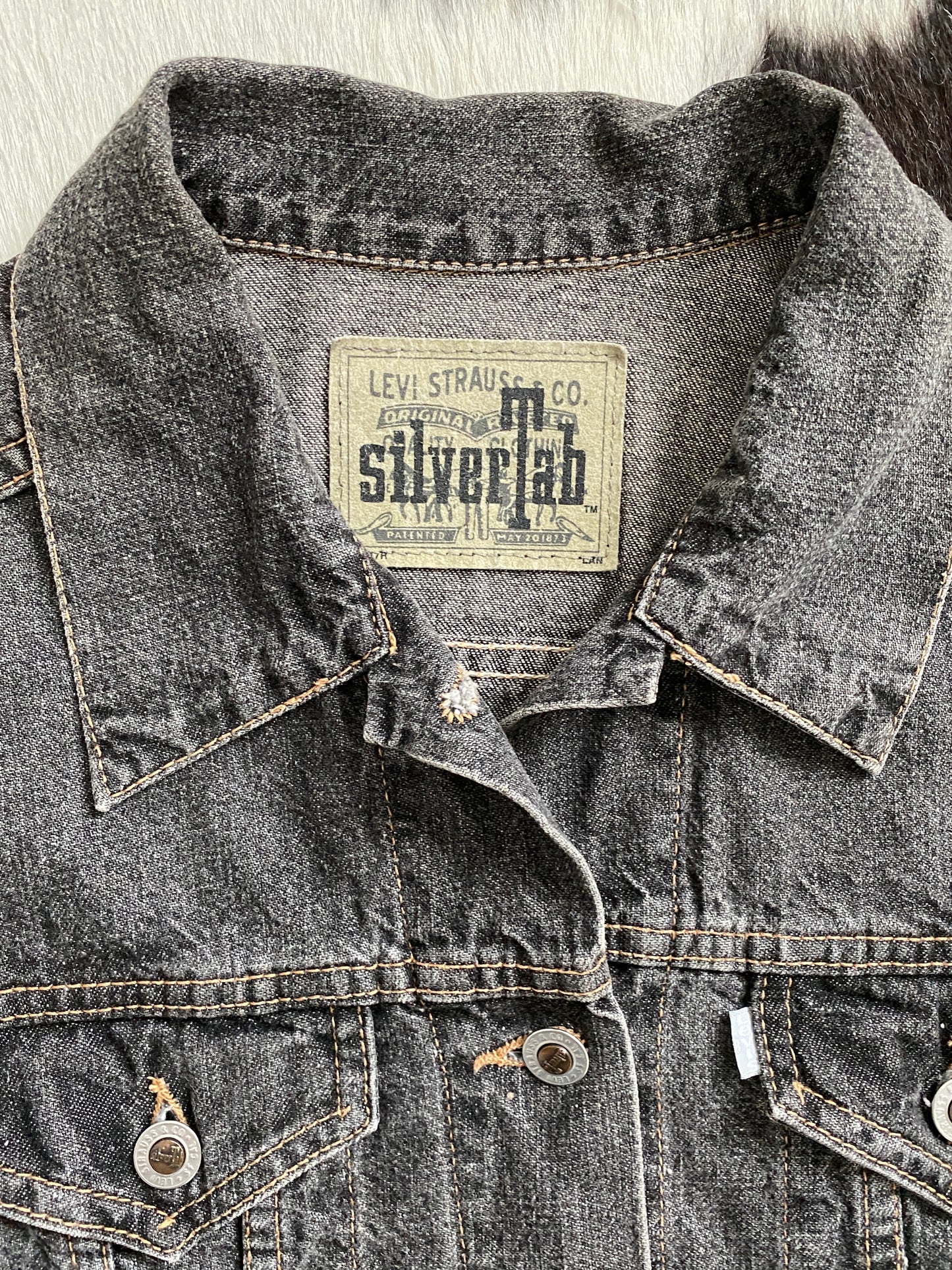 1990s Levi's Silver Tab Cropped Denim Jacket | Size XS-M