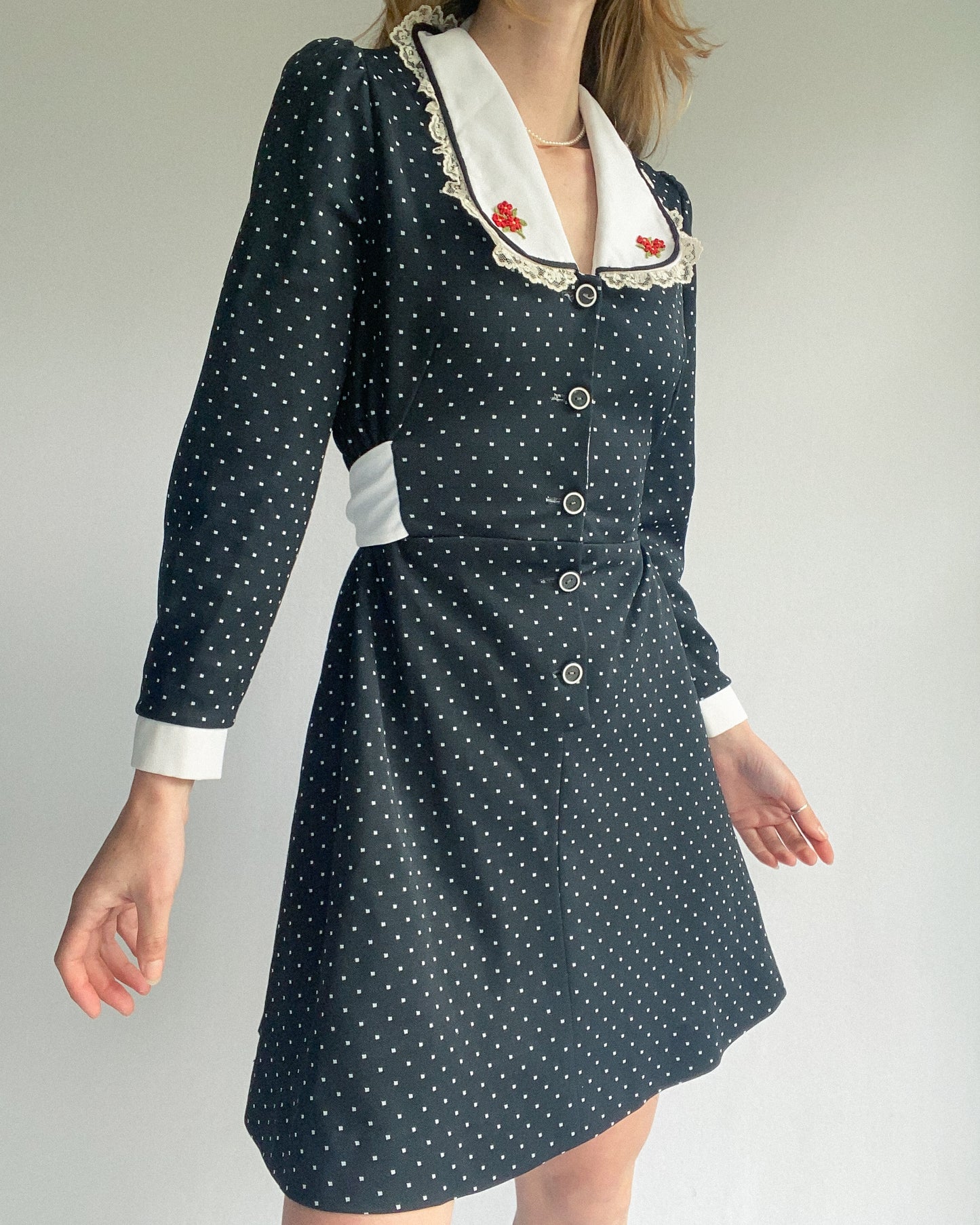 1970s Estelle Rose Black & White Western Dress, Made in NZ | 8-10