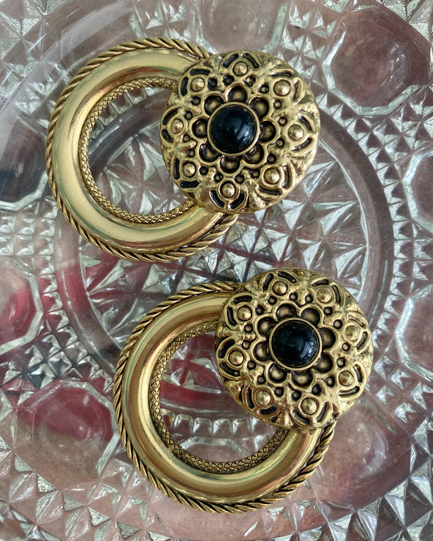 Vintage Gold Clip-on Earrings