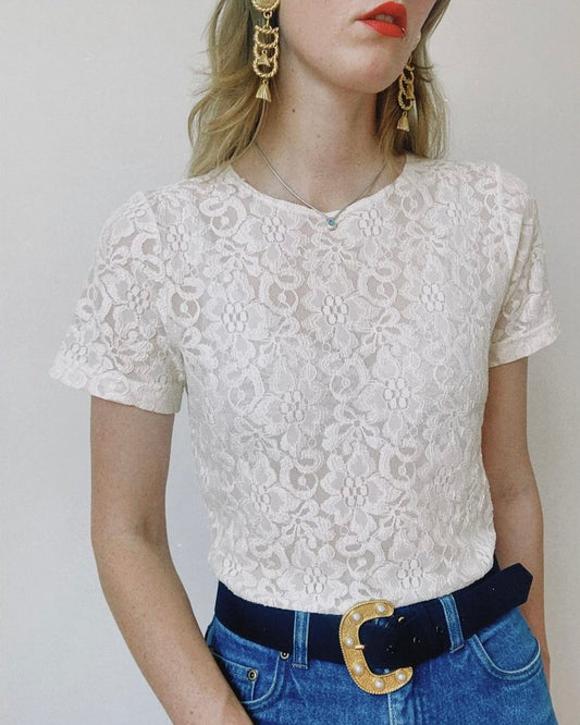 Vintage White Lace Stretchy Top | Size S-M