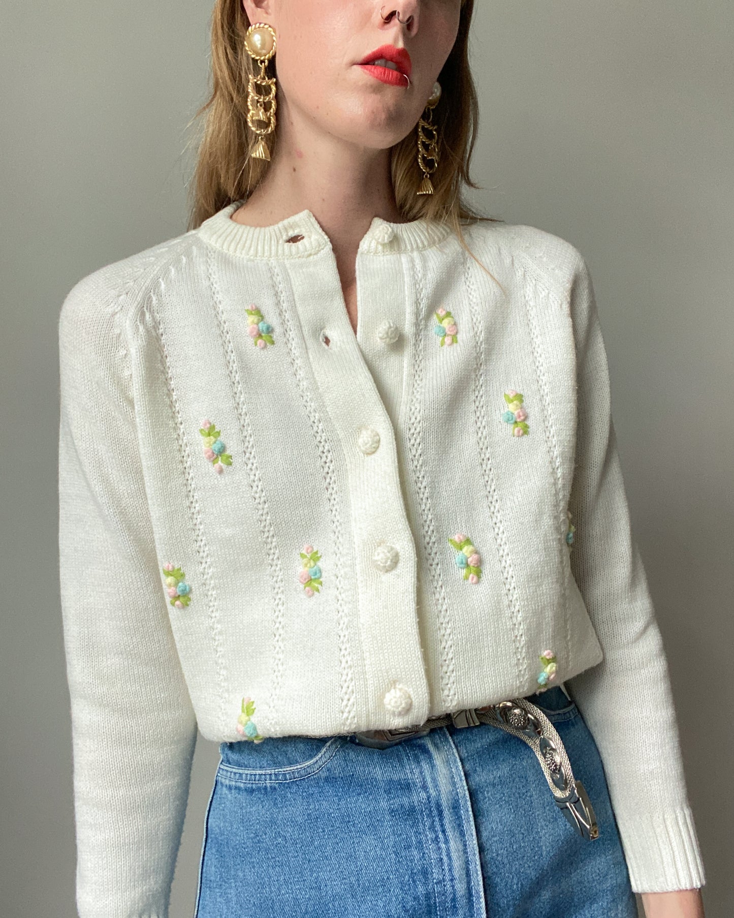 Vintage Cream Cardigan with Floral Embroidery | XS/S Size