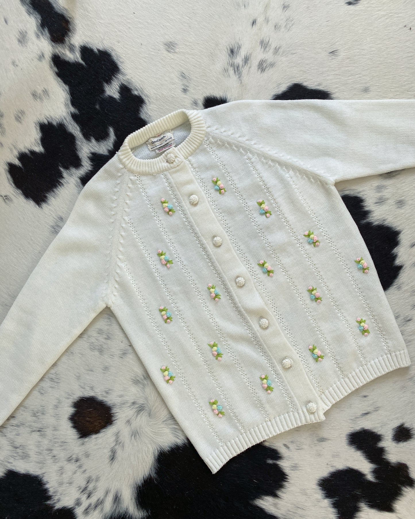 Vintage Cream Cardigan with Floral Embroidery | XS/S Size