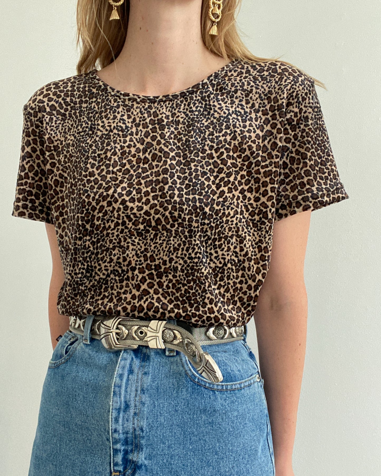 1990s Cheetah Print Velour Short Sleeve Top | Size L