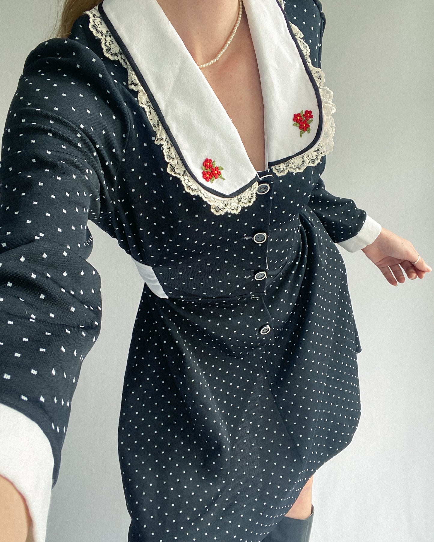 1970s Estelle Rose Black & White Western Dress, Made in NZ | 8-10