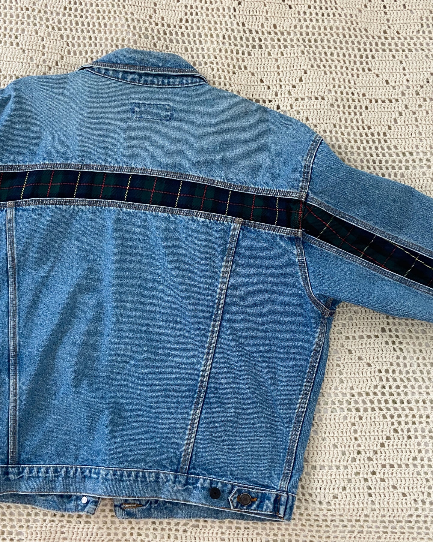 Vintage Denim Jacket With Plaid Detailing | L/XL Size