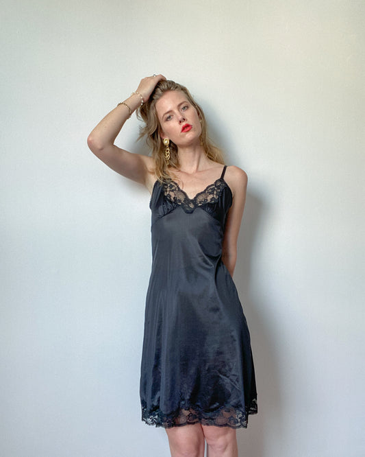 Vintage Black & Lace Slip Dress | M-M/L
