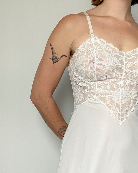 Vintage White 'Vanity Fair' Lace Slip Dress | Size S/M