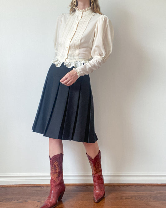Vintage Black Pleated Skirt | 31" Waist