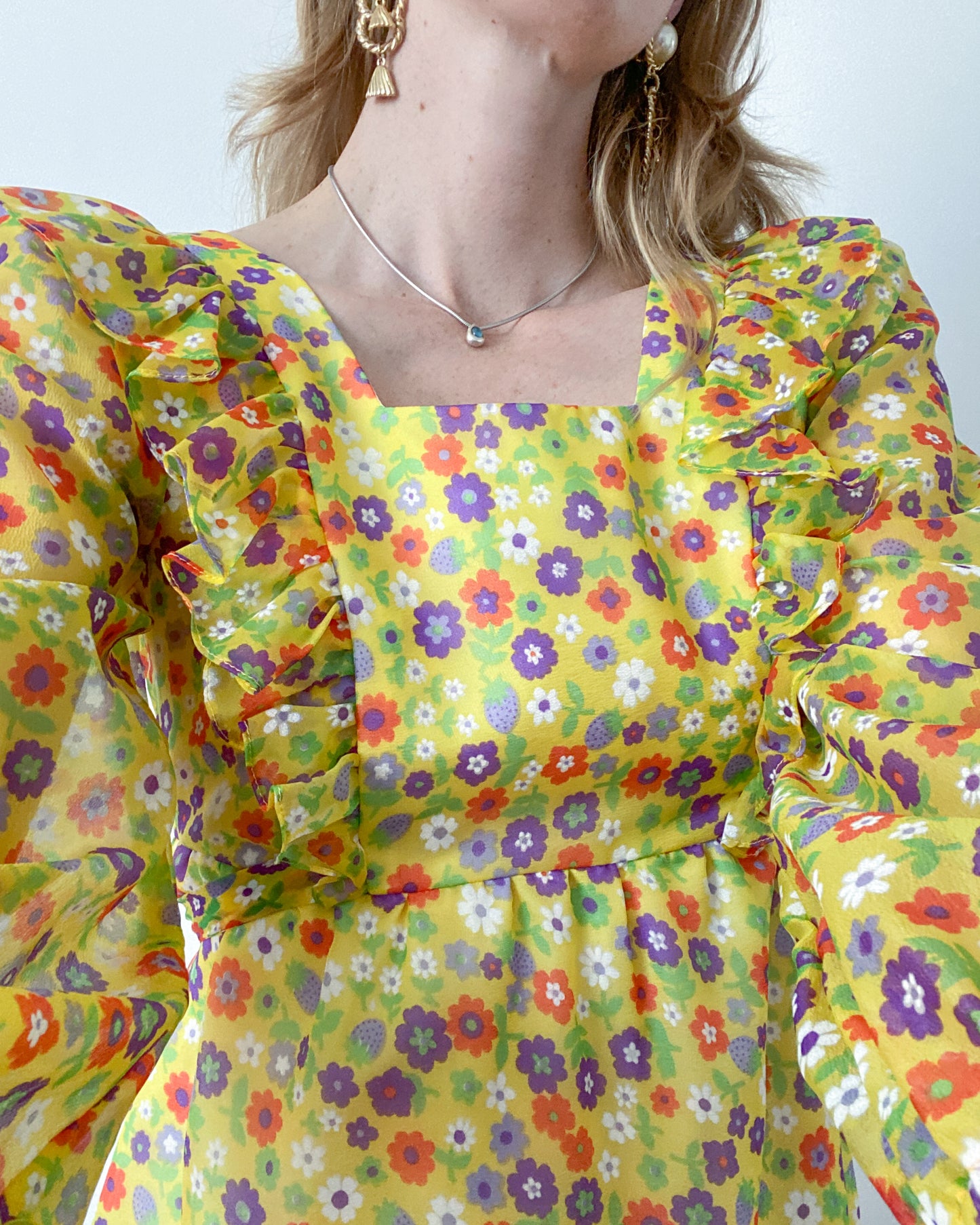 1970s Yellow Floral Dress with Bishop Sleeves | XS-S